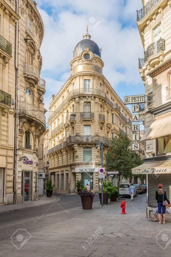 Appartement Avec Garage Centre Historique De 贝济耶 外观 照片